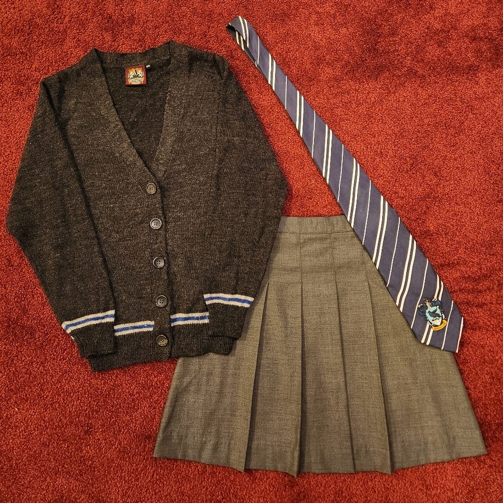 Ravenclaw school uniform costume